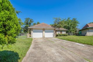 8723 Chipping Lane, Houston, TX 77088