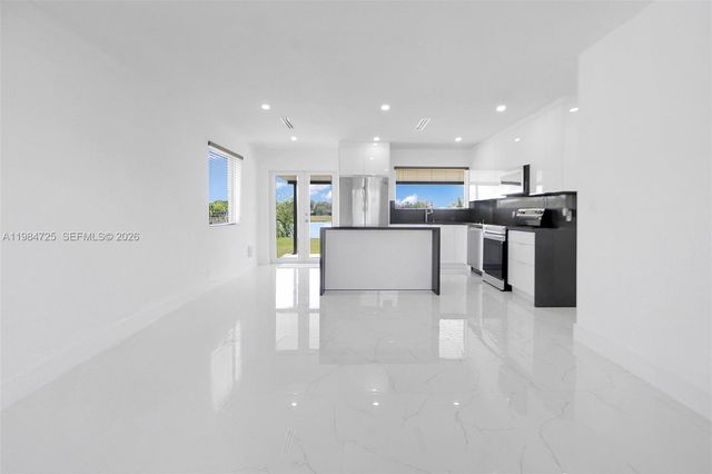 12840 SW 268th St, Homestead, FL 33032