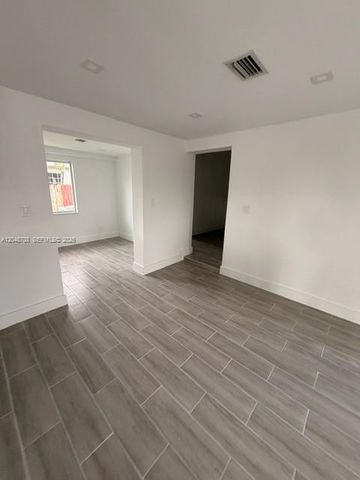 3515-3517 SW 91st Ave, Miami, FL 33165