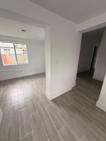 3515-3517 SW 91st Ave, Miami, FL 33165