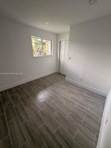 3515-3517 SW 91st Ave, Miami, FL 33165