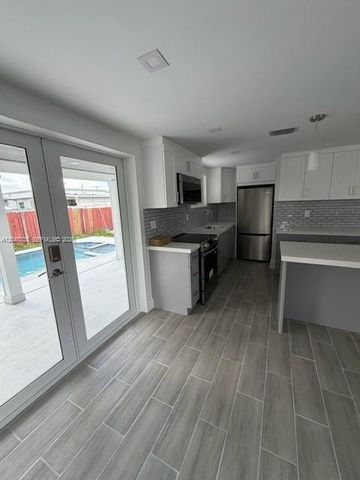 3515-3517 SW 91st Ave, Miami, FL 33165