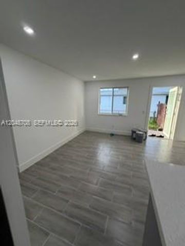 3515-3517 SW 91st Ave, Miami, FL 33165