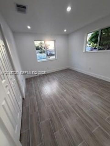 3515-3517 SW 91st Ave, Miami, FL 33165