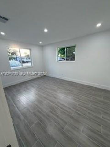 3515-3517 SW 91st Ave, Miami, FL 33165