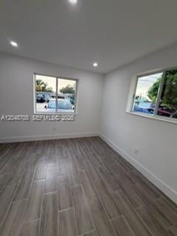3515-3517 SW 91st Ave, Miami, FL 33165