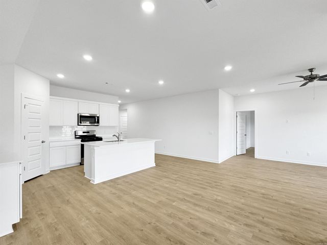 38 Plantation Drive, Mayflower, AR 72106