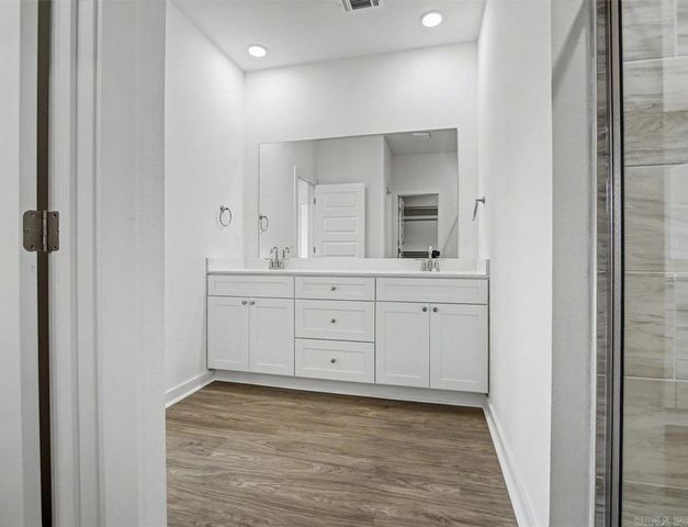 38 Plantation Drive, Mayflower, AR 72106