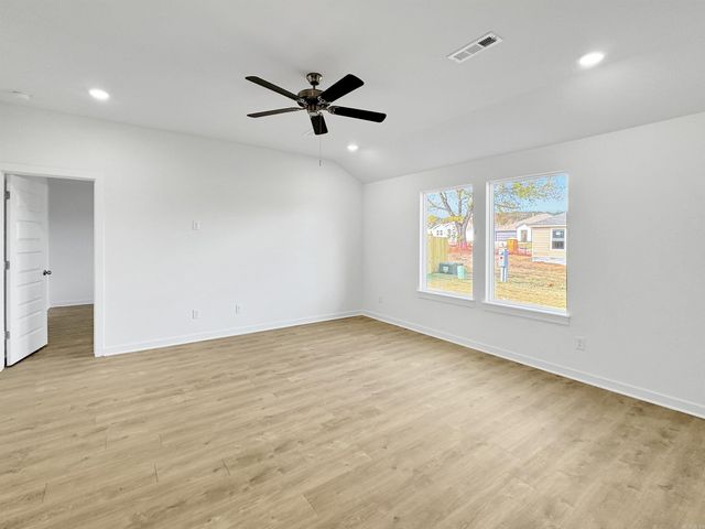 38 Plantation Drive, Mayflower, AR 72106