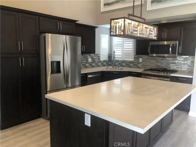 17946 Fairfax, Fontana, CA 92336