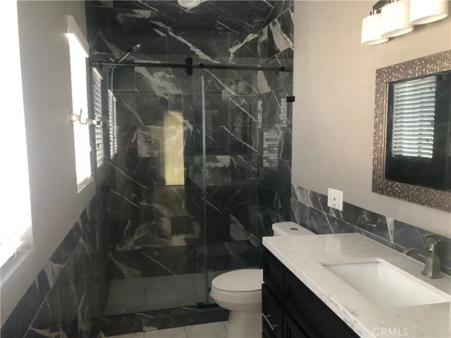 17946 Fairfax, Fontana, CA 92336