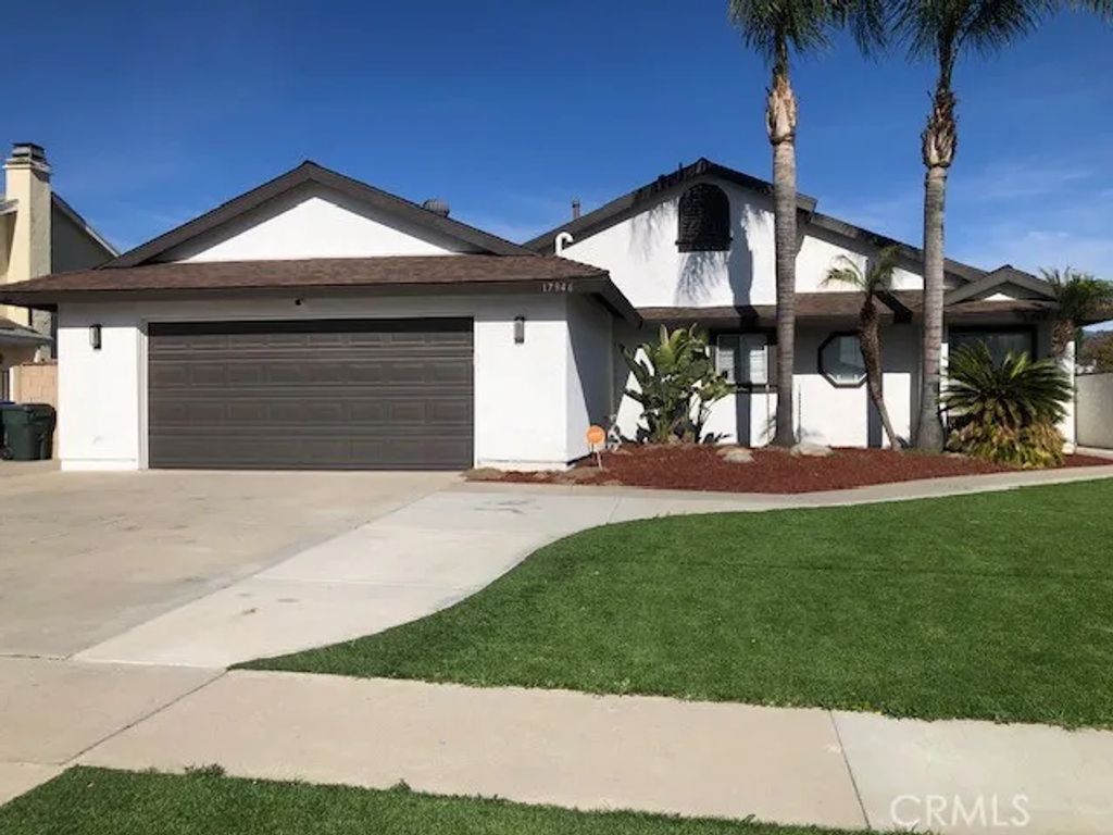 17946 Fairfax, Fontana, CA 92336