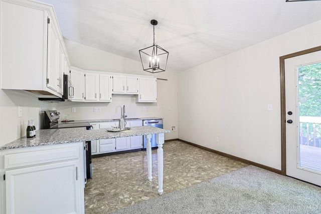 2708 Bradford Drive, Middletown, OH 45044