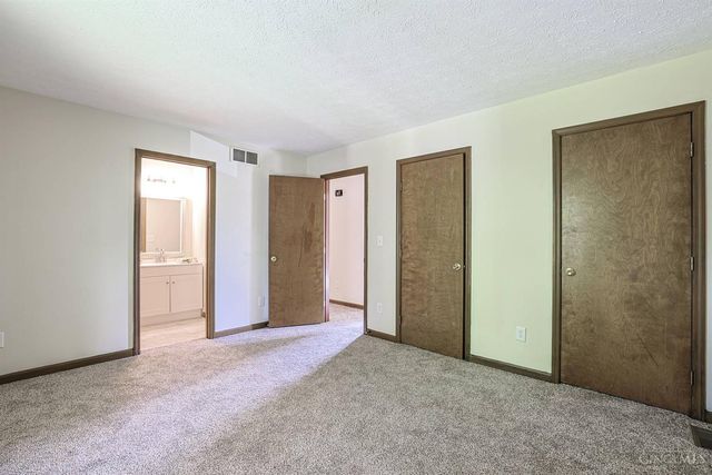 2708 Bradford Drive, Middletown, OH 45044