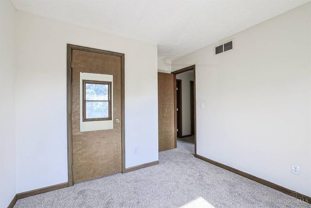 2708 Bradford Drive, Middletown, OH 45044