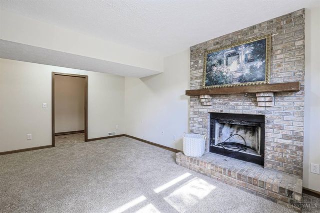 2708 Bradford Drive, Middletown, OH 45044