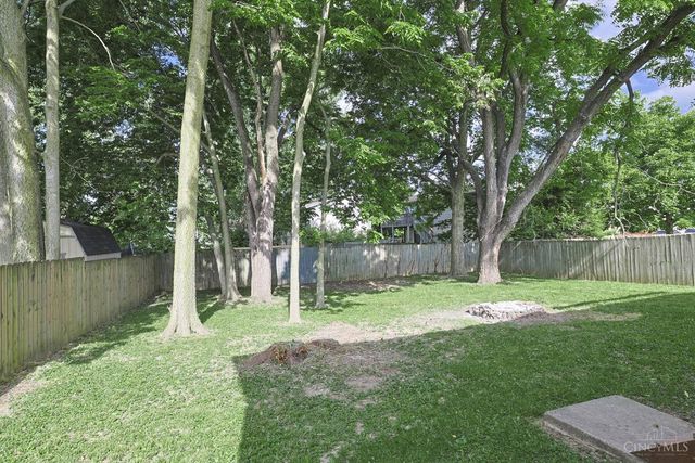 2708 Bradford Drive, Middletown, OH 45044
