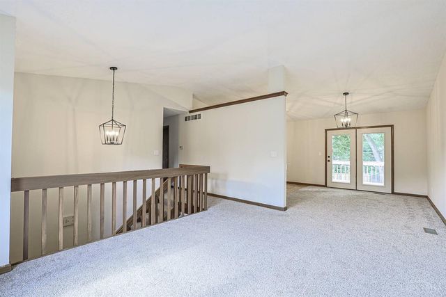 2708 Bradford Drive, Middletown, OH 45044
