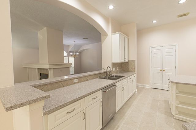 11411 Old Mission Road, Houston, TX 77095