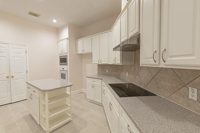 11411 Old Mission Road, Houston, TX 77095