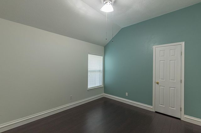 11411 Old Mission Road, Houston, TX 77095