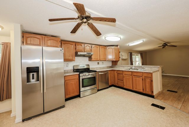 25 Cheryl Drive, Concord, NH 03303