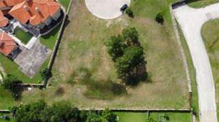 10707 Grand Estates Drive, Houston, TX 77065