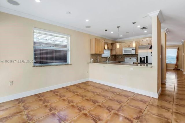 4370 SW 82nd Ave, Miami, FL 33155