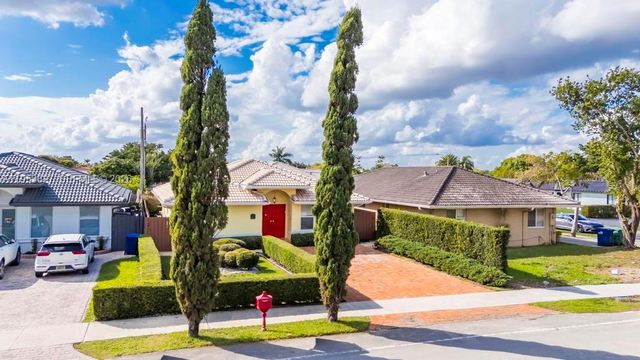 4370 SW 82nd Ave, Miami, FL 33155