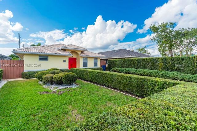 4370 SW 82nd Ave, Miami, FL 33155