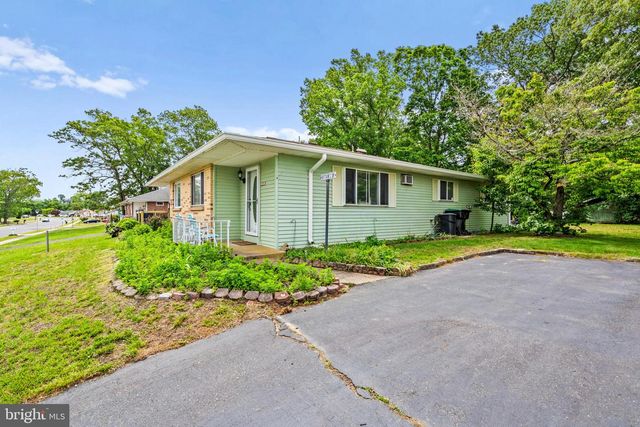 151 ELMTOWNE BLVD, Hammonton, NJ 08037