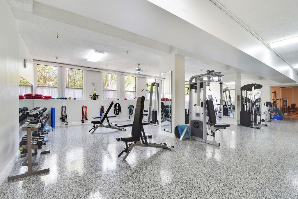 Image 29 of property listing at 235 Sunrise Avenue 3006, Palm Beach, FL 33480