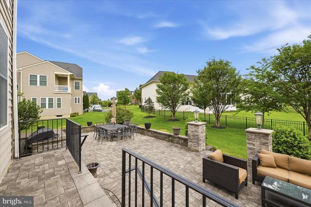 42451 MADTURKEY RUN PL, Chantilly, VA 20152