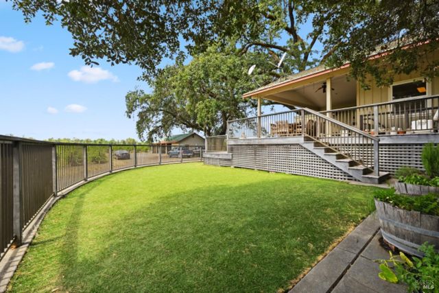 5301 Highway 128, Geyserville, CA 95441