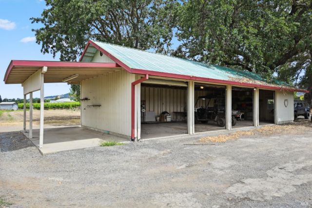 5301 Highway 128, Geyserville, CA 95441