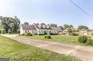 1940 Barrington Drive, Dublin, GA 31021