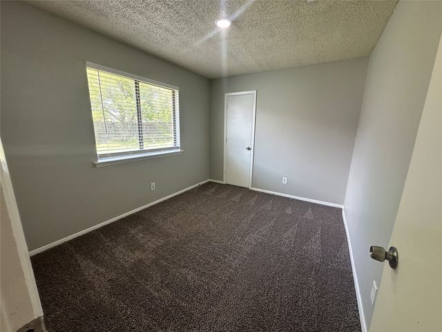 1021 Vera Court, Irving, TX 75060