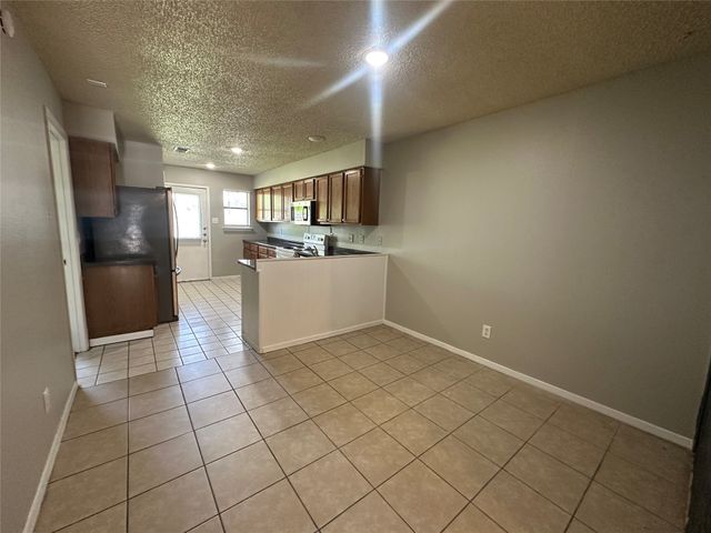 1021 Vera Court, Irving, TX 75060