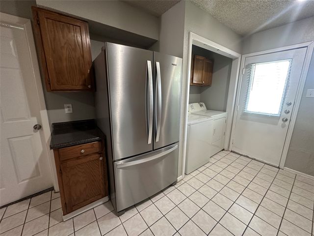 1021 Vera Court, Irving, TX 75060