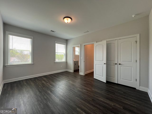 5458 Summer Pine Place, Buford, GA 30518