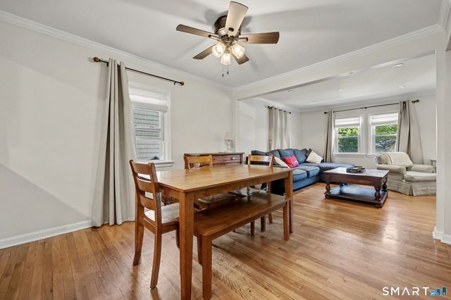 8 Wildmere Lane, Norwalk, CT 06851