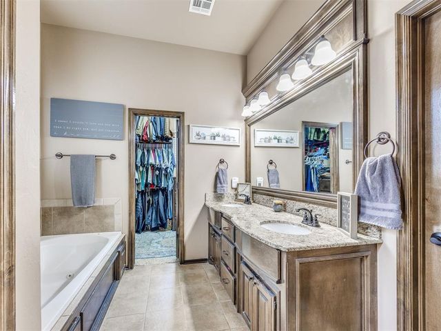12405 Heathfield Lane, Oklahoma City, OK 73173