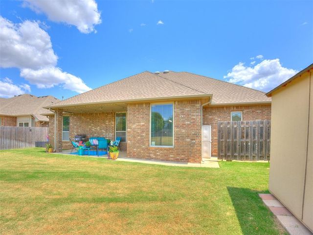 12405 Heathfield Lane, Oklahoma City, OK 73173