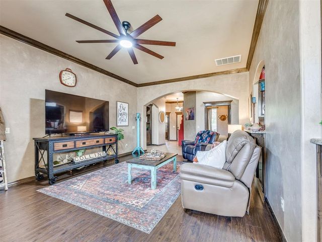 12405 Heathfield Lane, Oklahoma City, OK 73173