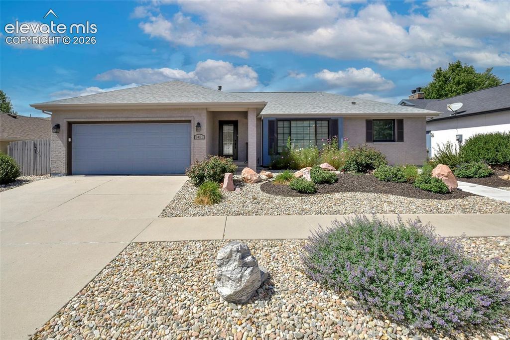 5452 Wells Fargo Drive, Colorado Springs, CO 80918 — photo 2