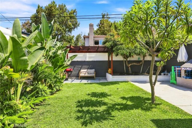 8317 Cheyenne, Downey, CA 90242