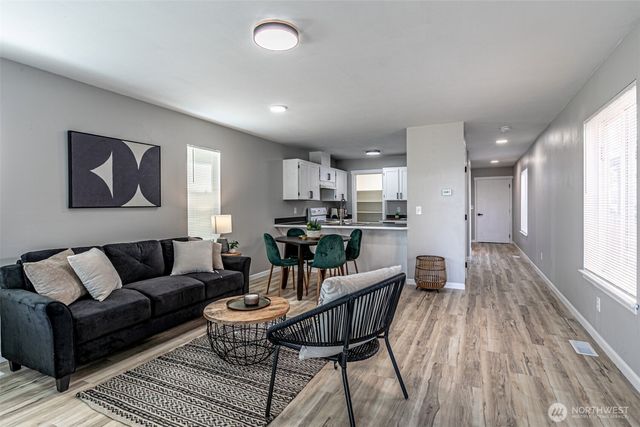 1320 S I Street, Tacoma, WA 98405