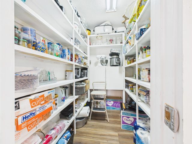 100 E Hill Ranch Lane, New Waverly, TX 77358