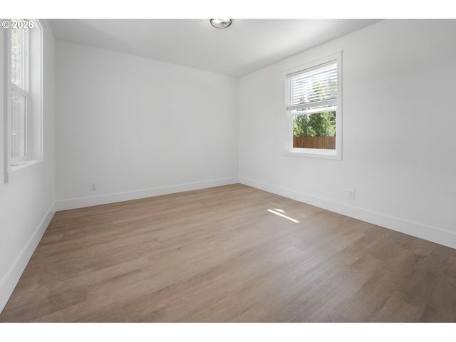 1879 G St, Springfield, OR 97477