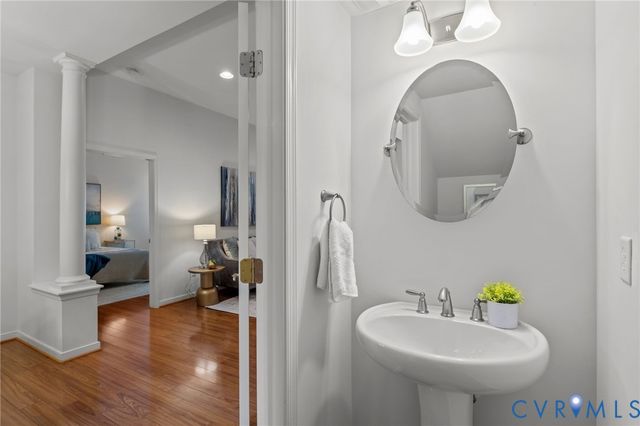 826 Fair Port Cir, Glen Allen, VA 23060